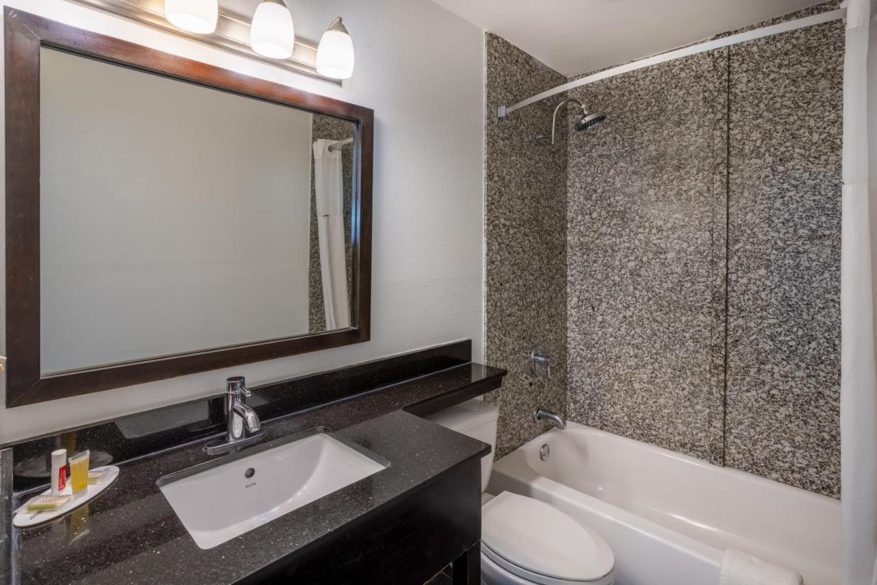 Super 8 By Wyndham Villa Rica Ngoại thất bức ảnh